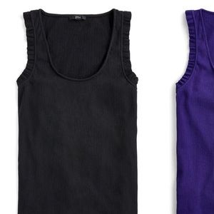 Jcrew. Like new. Ribbed ruffle tank top. S